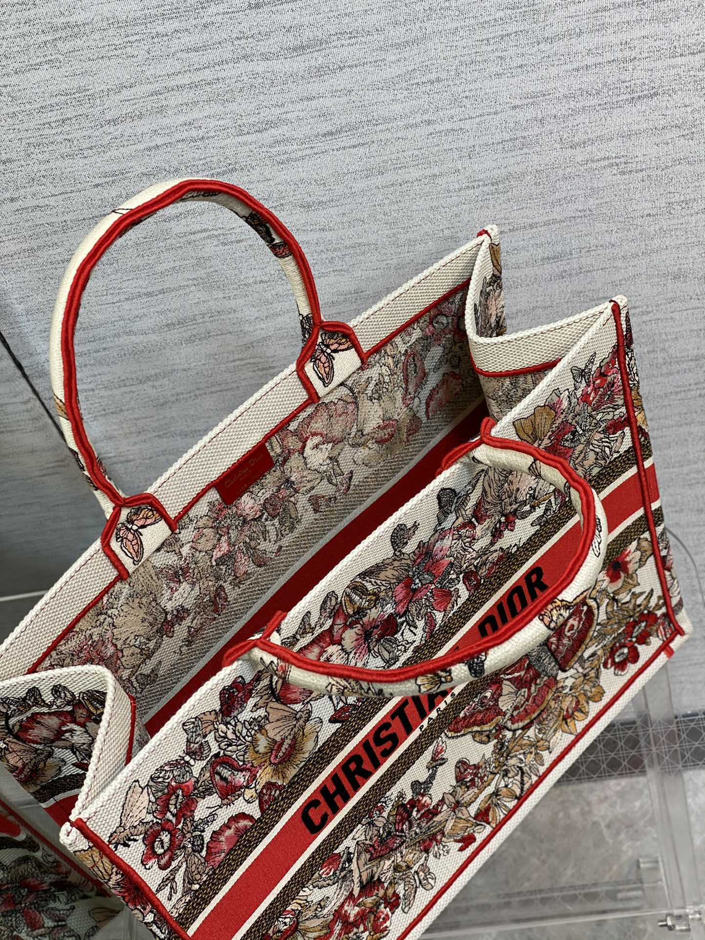 Dior Book Tote-大號41.5cm-蝶戀花刺繡