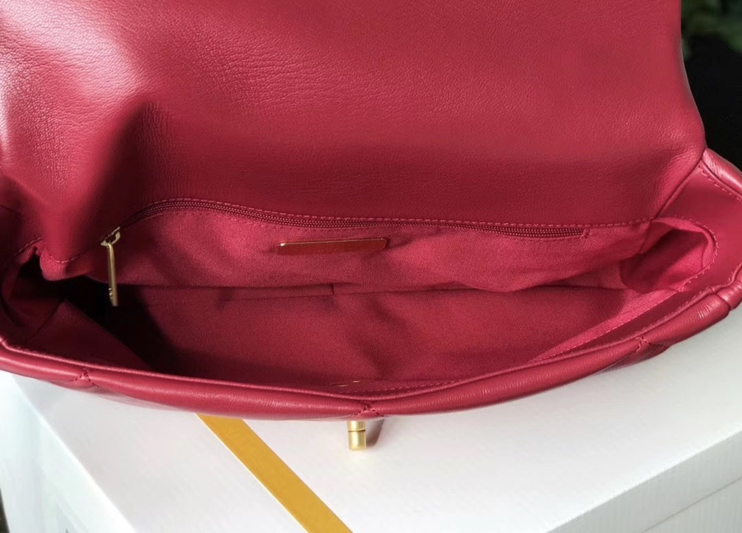 Chanel 19Bag-中號寶石紅