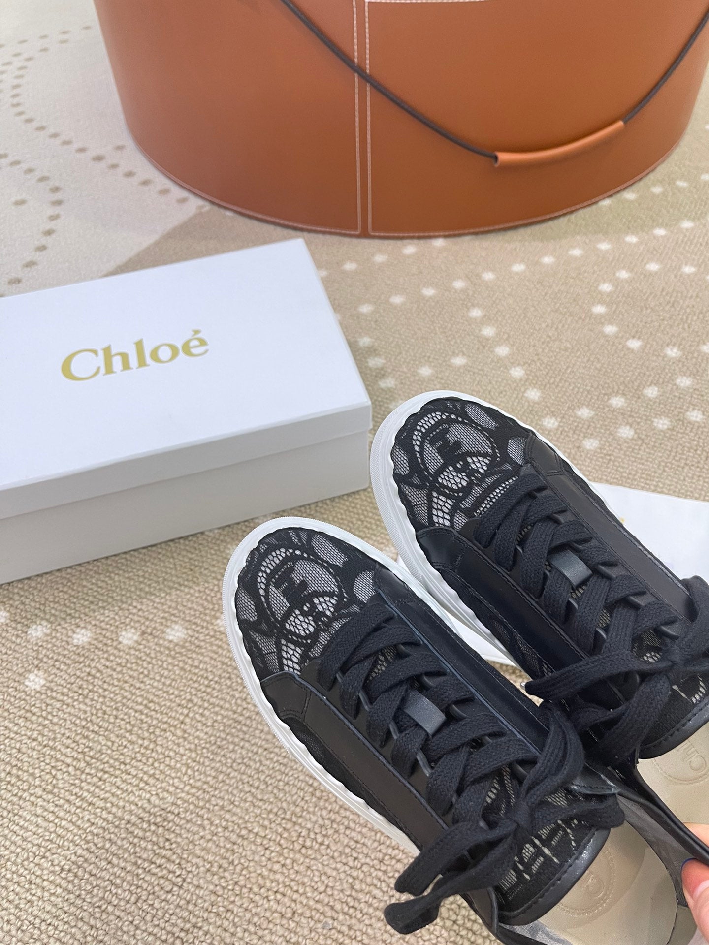 克羅C-蕾絲刺繡帆布鞋（尺碼35-40、41訂製）