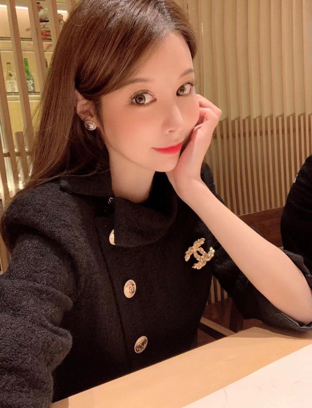 Chanel 胸針