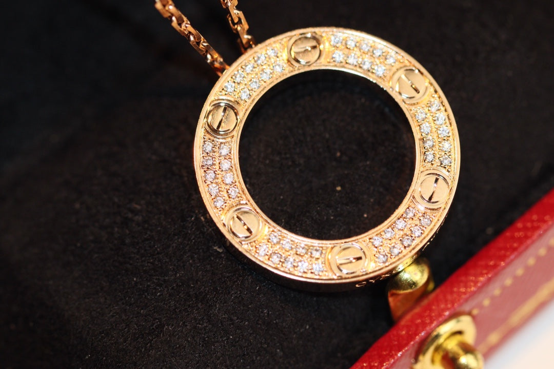 Cartier Love大圓餅滿天星項鍊