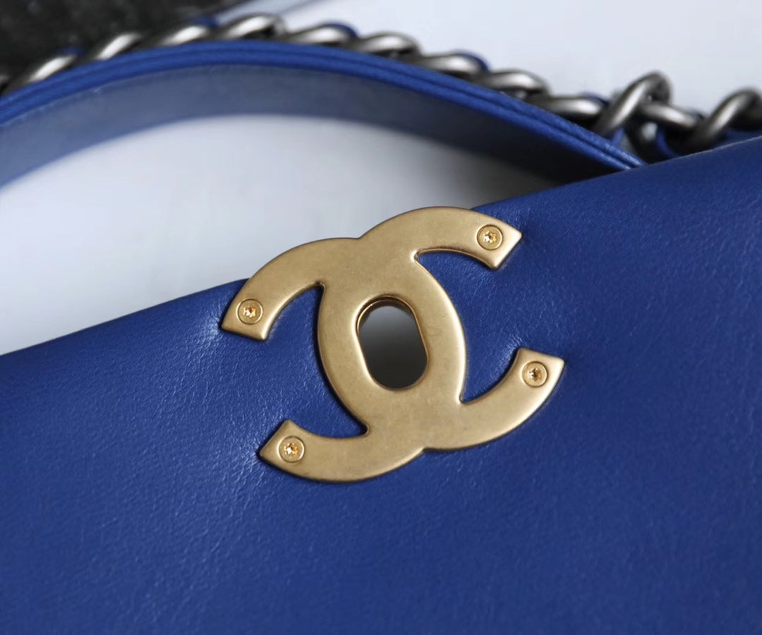 Chanel 19Bag-小號電光藍