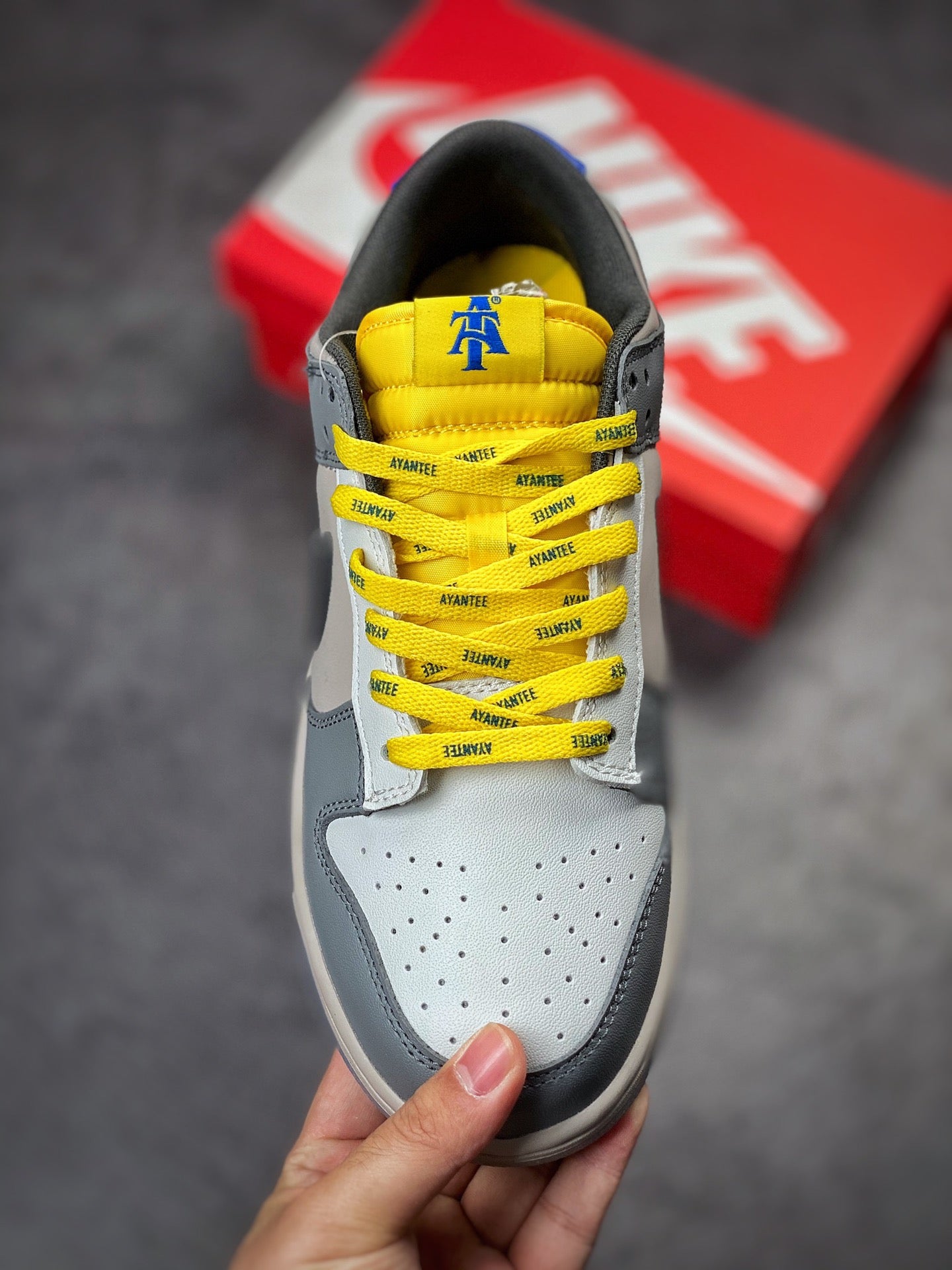 N1KE-SB Dunk Low 男女同款 灰藍黃色