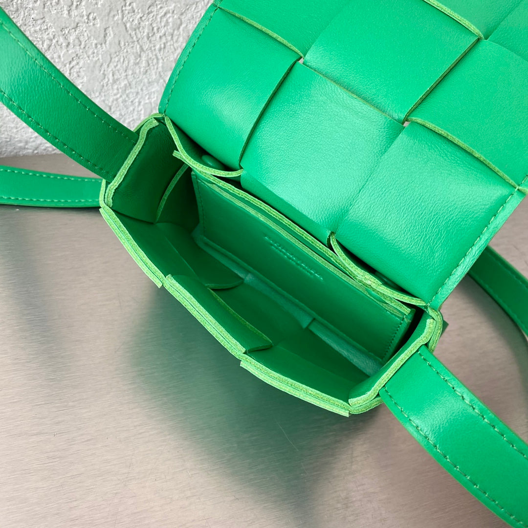 B編織-羊皮方格 Mini cassette Bag 迷你編織包 12x8x4cm