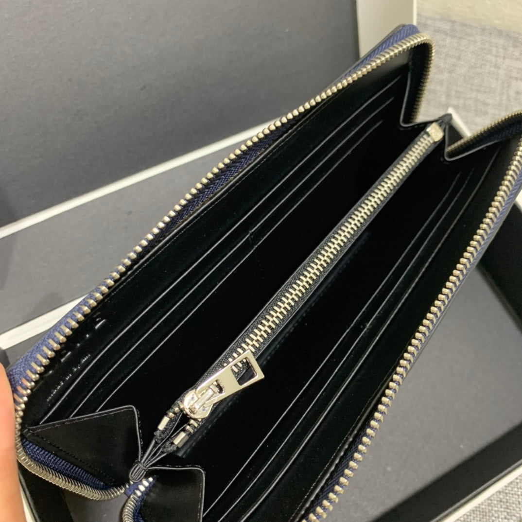 Loewe Puzzle zip around wallet 拉鍊長夾