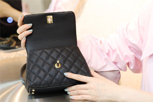 Chanel mini coco handle-黑色球文牛皮+棗紅蜥蜴皮手腕-淡金扣