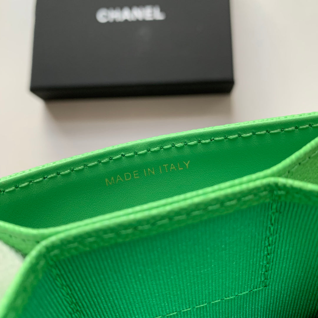 Chanel 多隔層風琴卡包