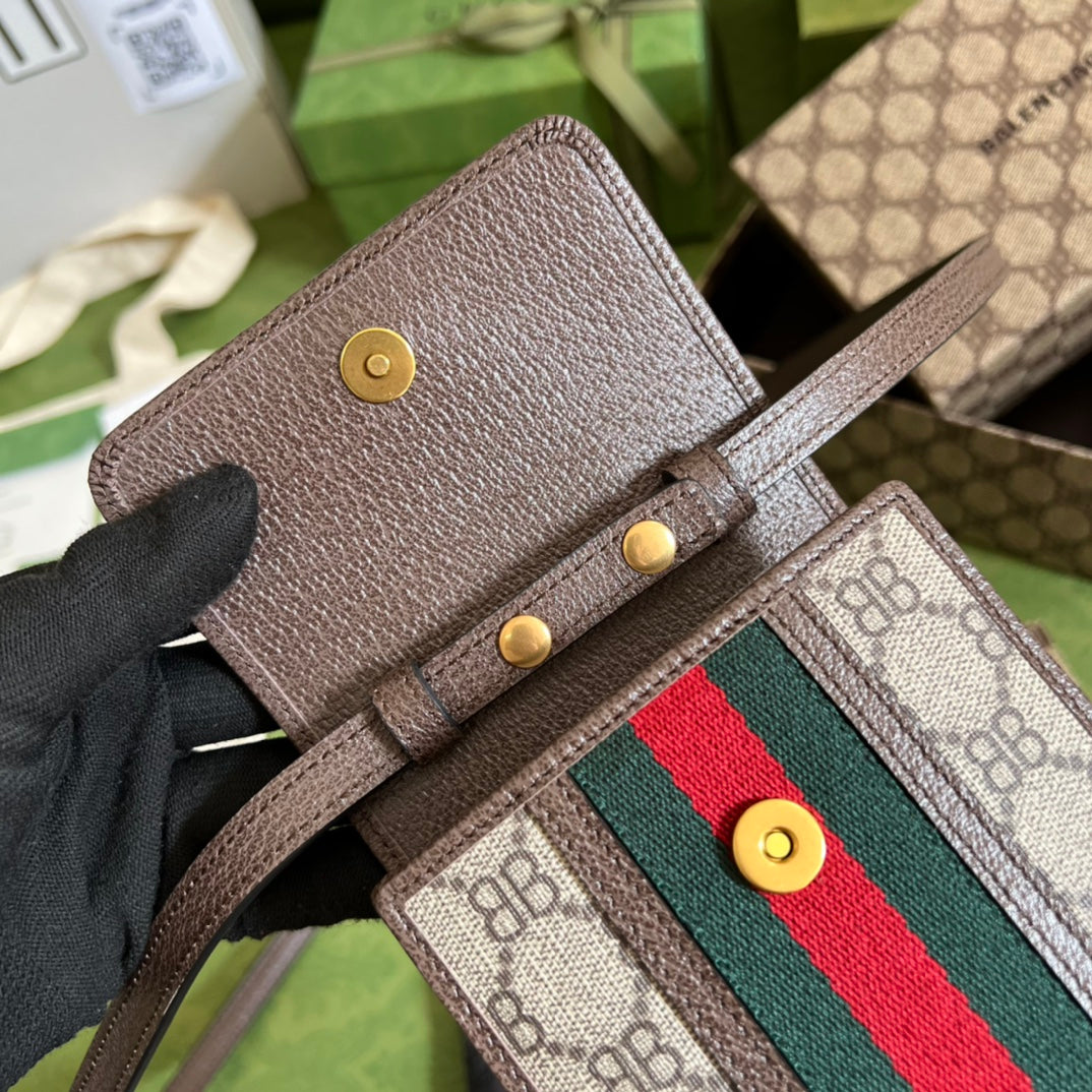Gucci x Balenciaga 聯名手機包