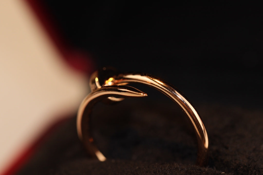Cartier 釘子戒指-玫瑰金-無鑽