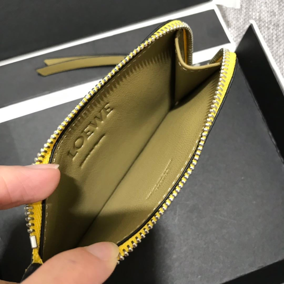 Loewe 拉鍊小卡包