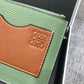Loewe 拉鍊薄款小卡包