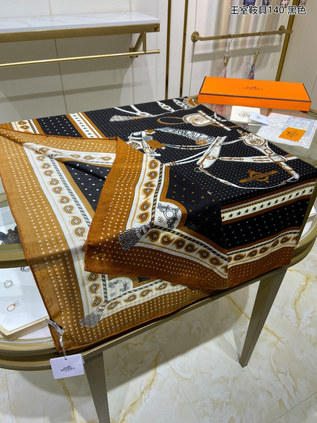 小愛款-王室鞍具圍巾 140*140cm 70%羊絨+30%真絲