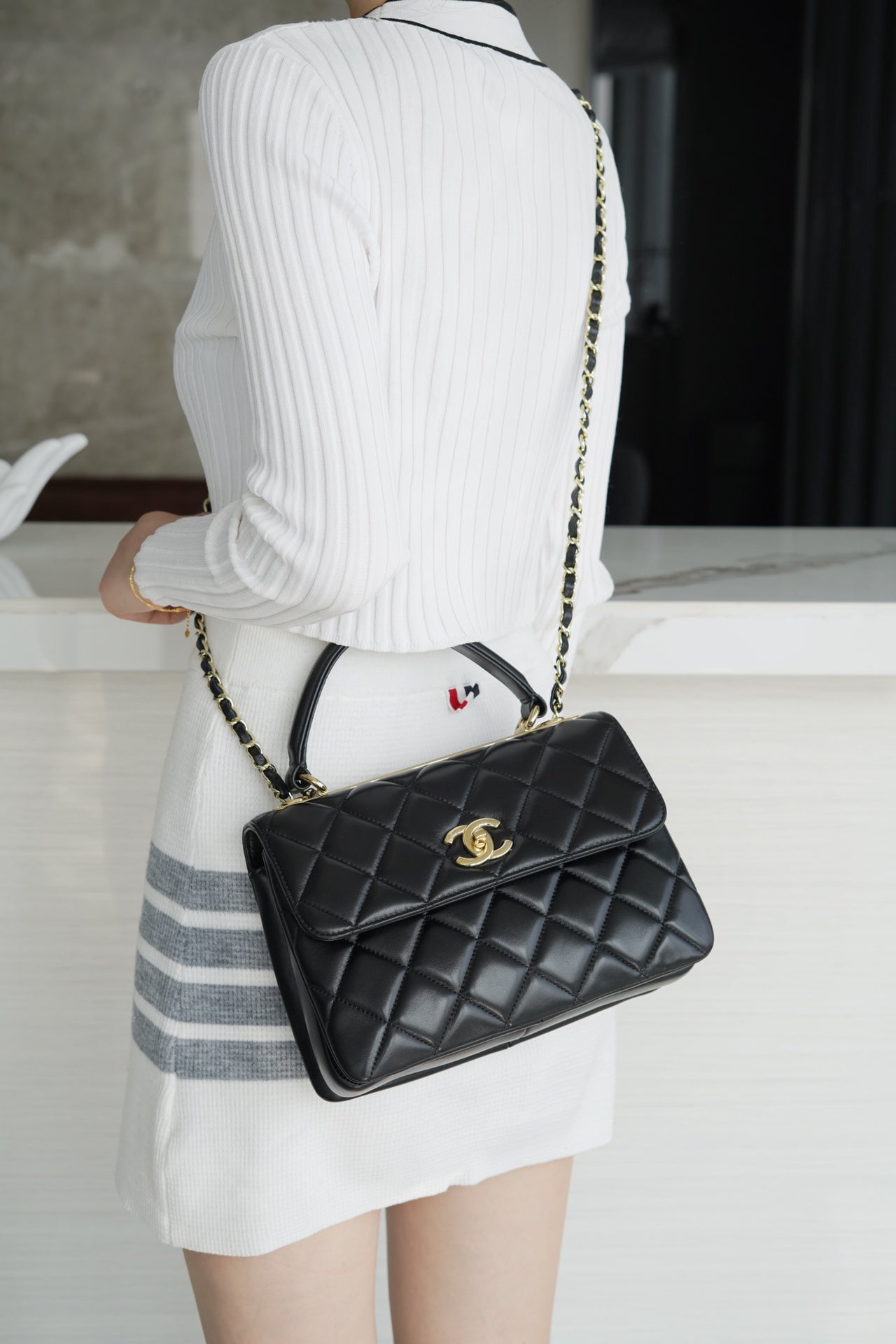 小香家-Trendy CC-菱格紋經典黑-25cm
