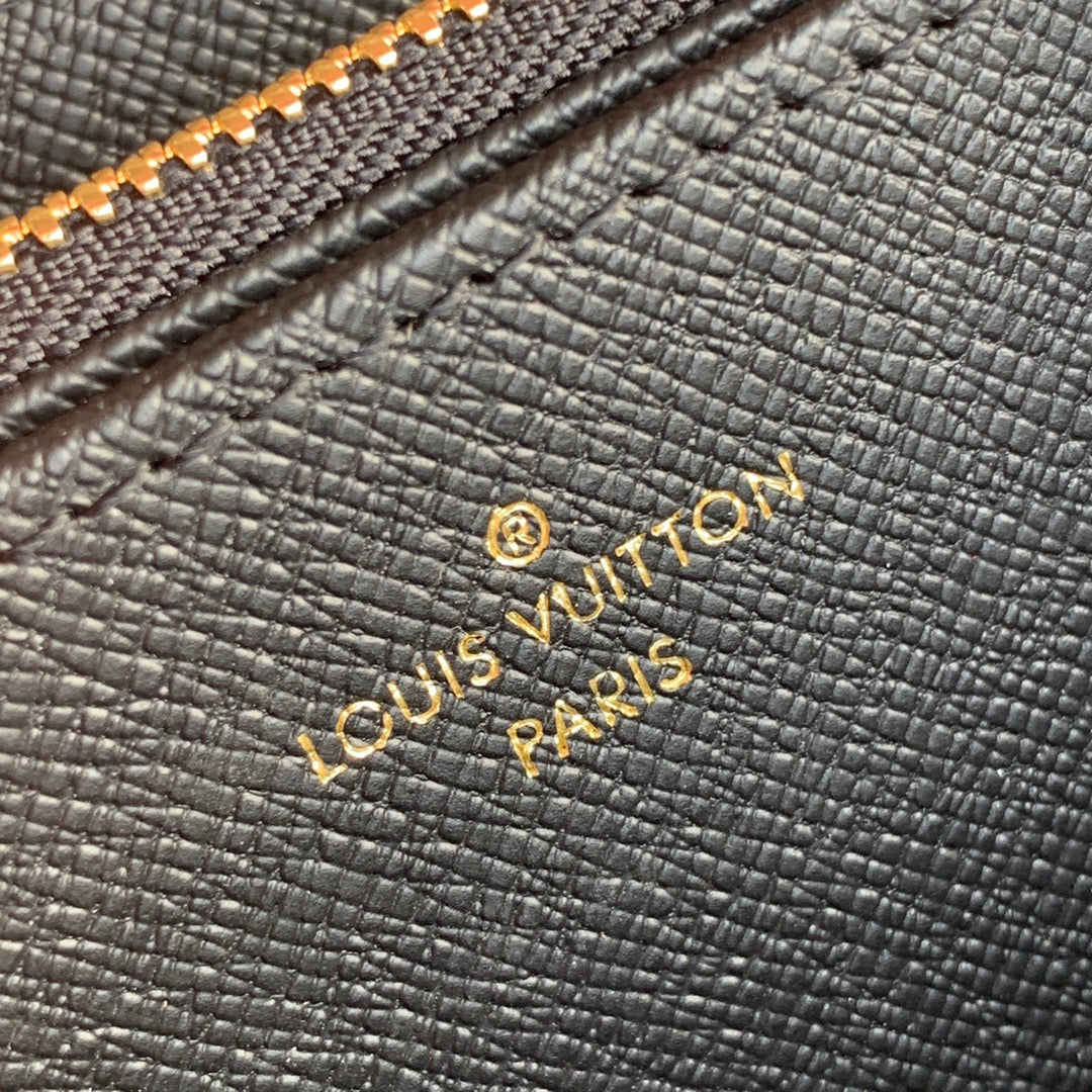 LV M57491 拉鍊長夾