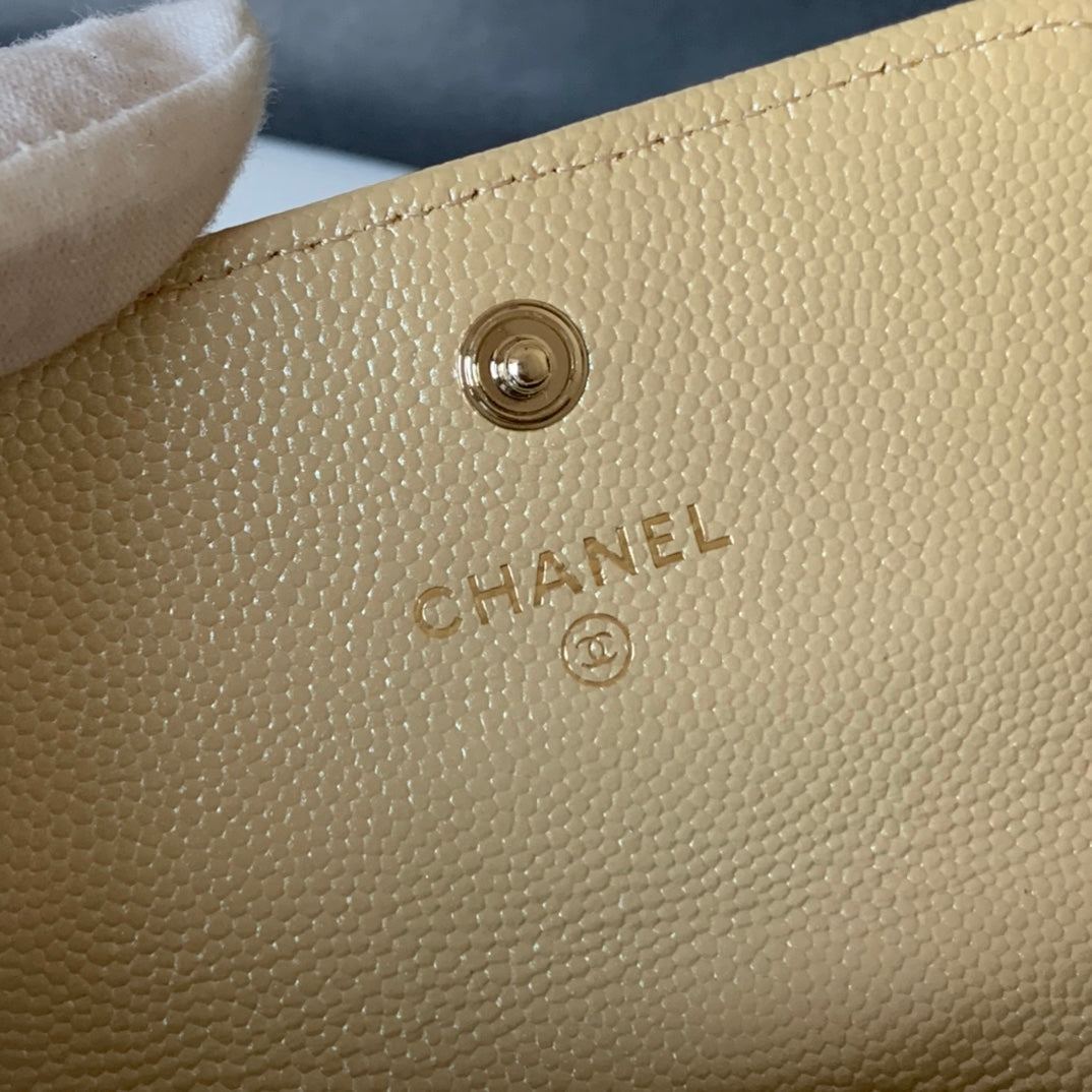 CHANEL 珍珠鏈條零錢包！