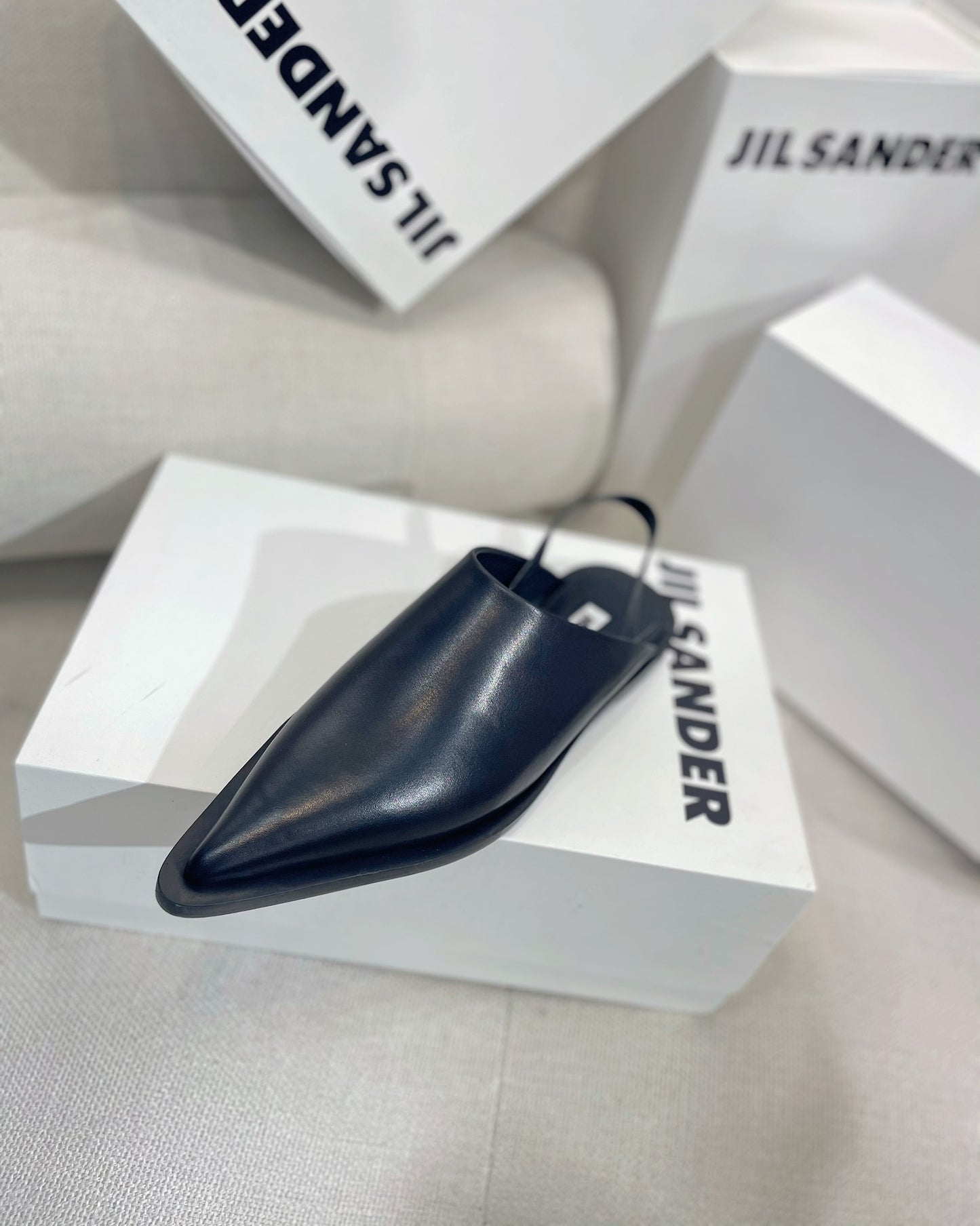Jil sander-2022春夏 走秀新款 牛皮尖頭平底拖鞋