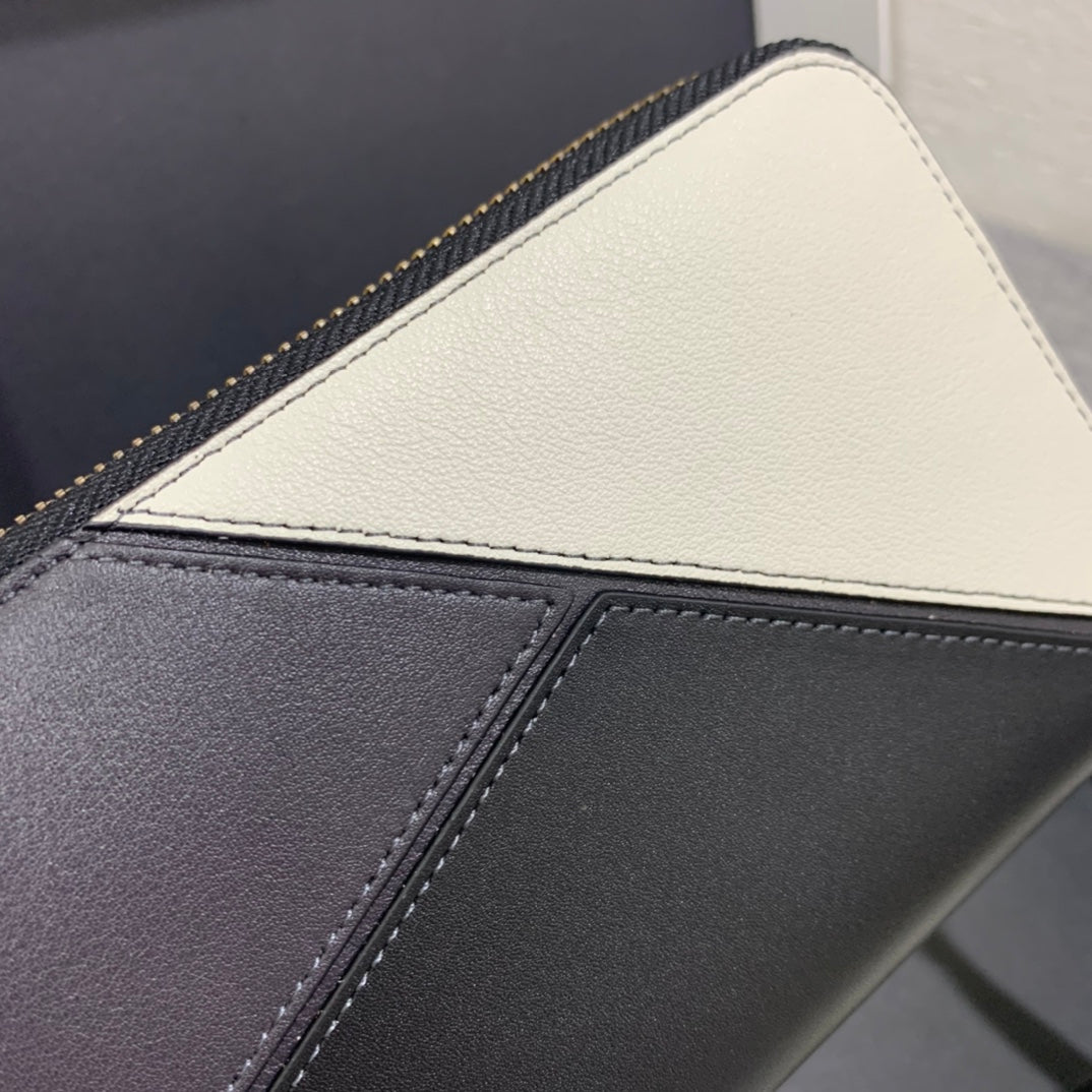 Loewe Puzzle zip around wallet 拉鍊長夾