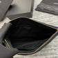 YSL 經典MONOGRAM中號絎縫皮革手包-黑色小牛皮金扣