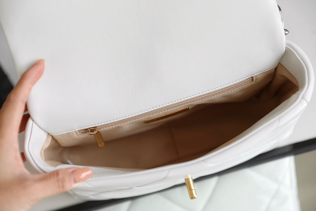 Chanel 19Bag-小號白色