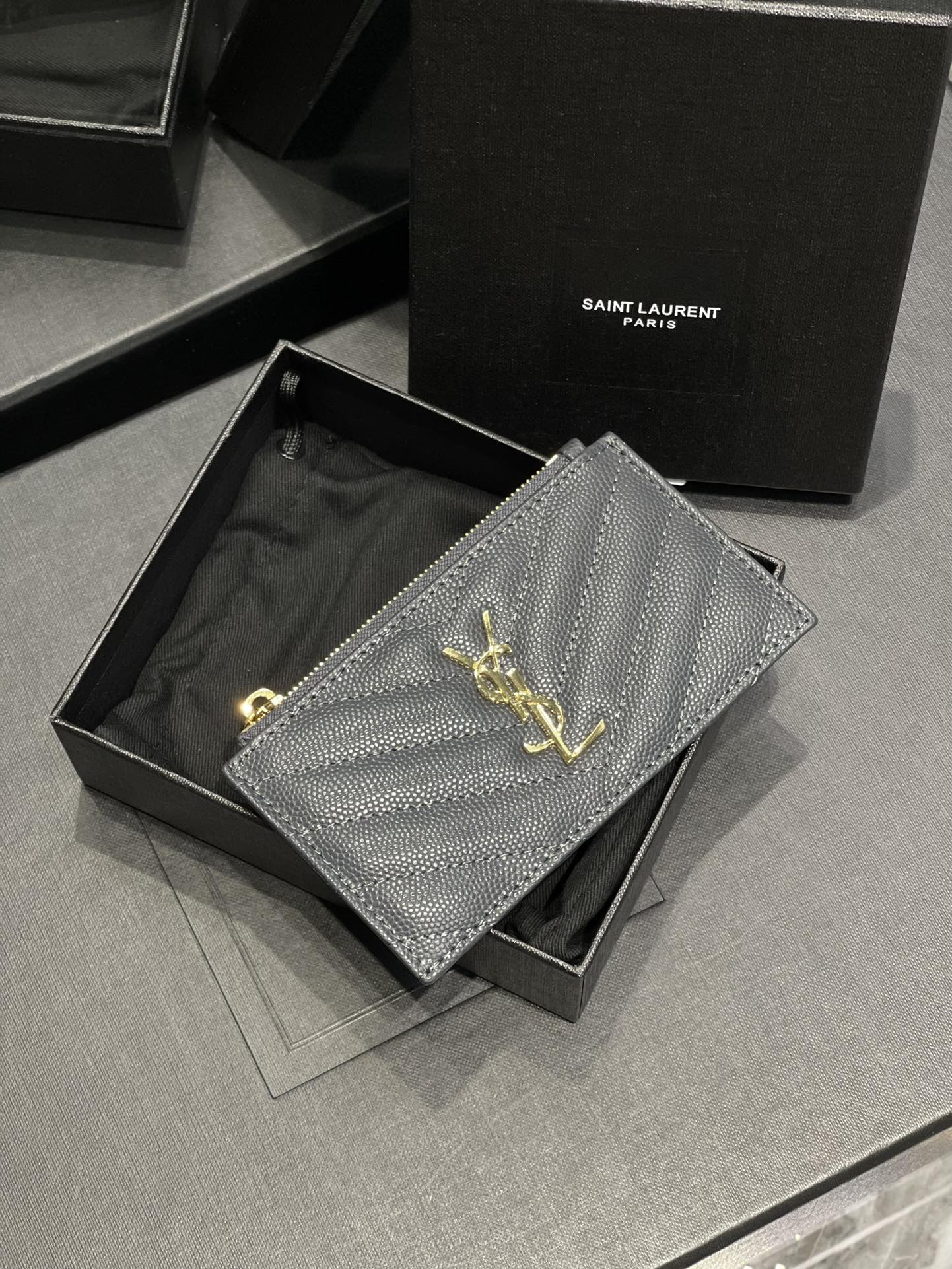 YSL 新品卡包-藍灰色金扣