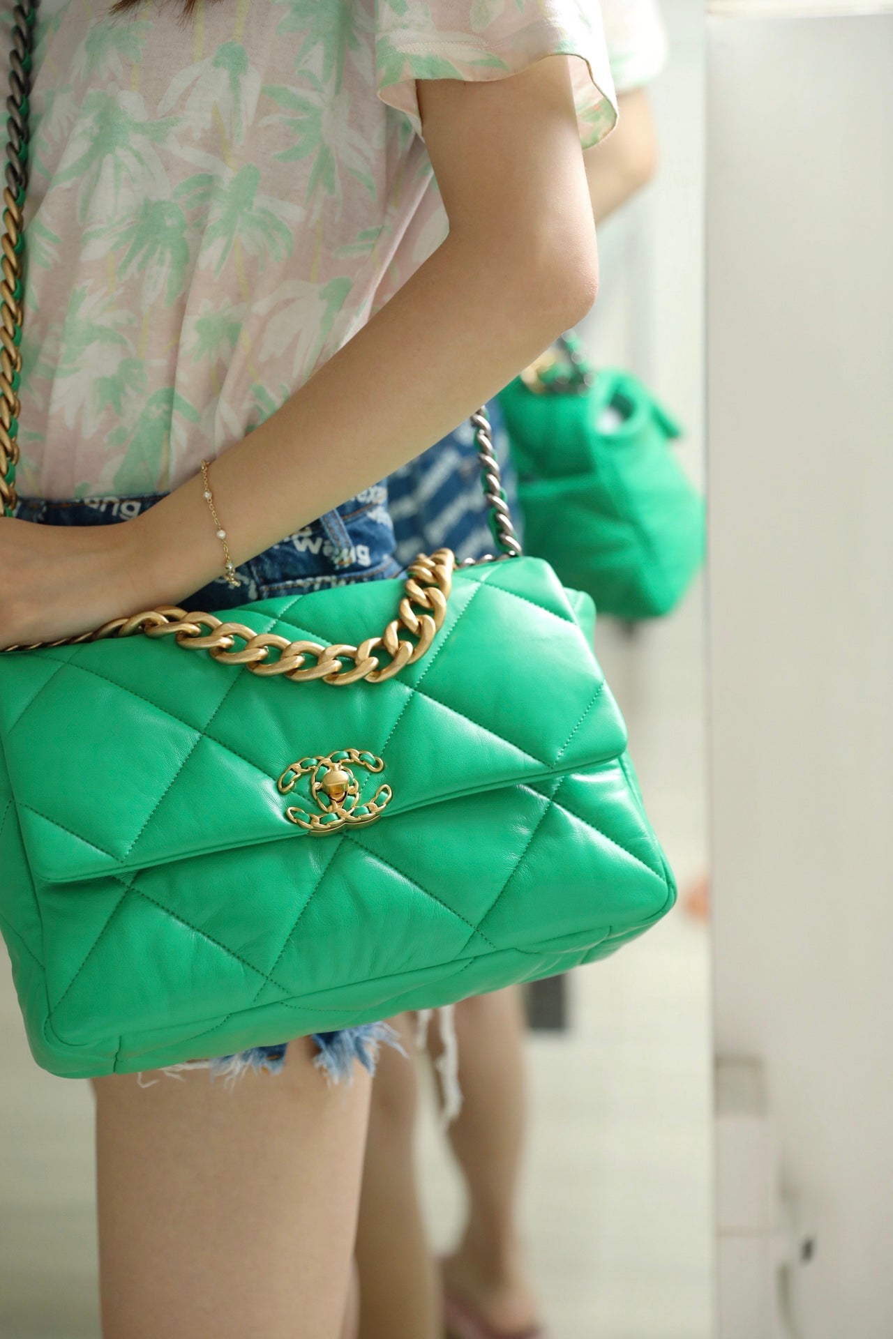 Chanel 19Bag-中號青草綠