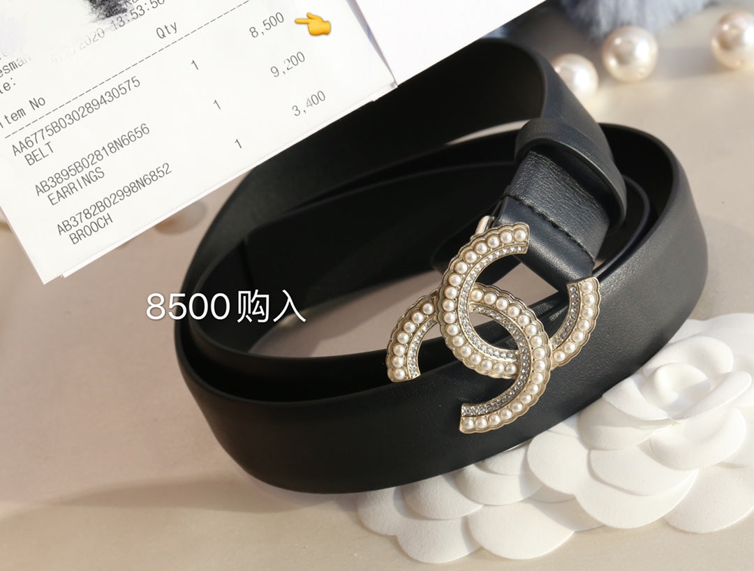 Chanel 胸針