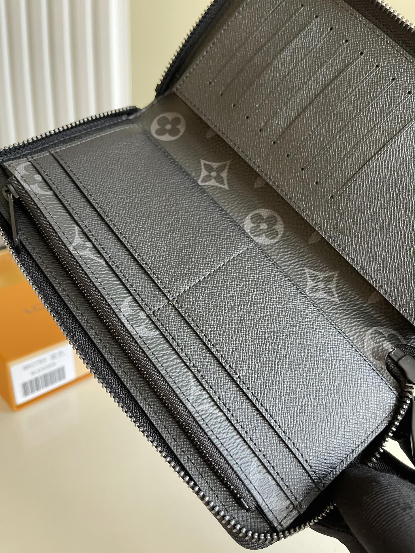 LV M80789 藍色水波紋 新款男士拉鍊長夾