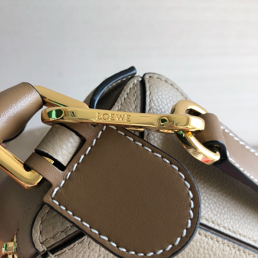 羅L威-Puzzle bag 小牛皮 小號