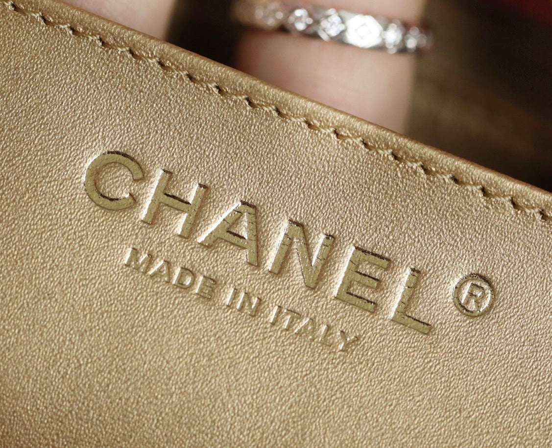 Chanel 金球方胖子口蓋包-珊瑚粉