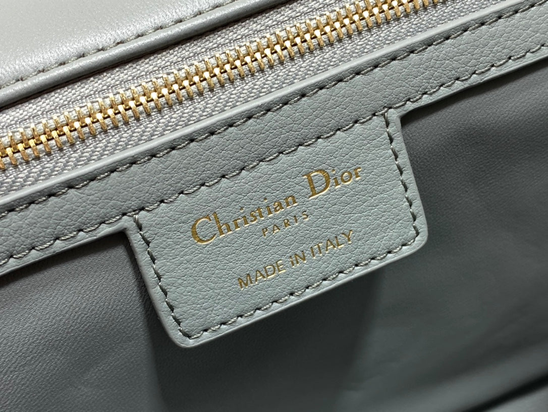 Dior Caro 大號28cm-灰色小牛皮