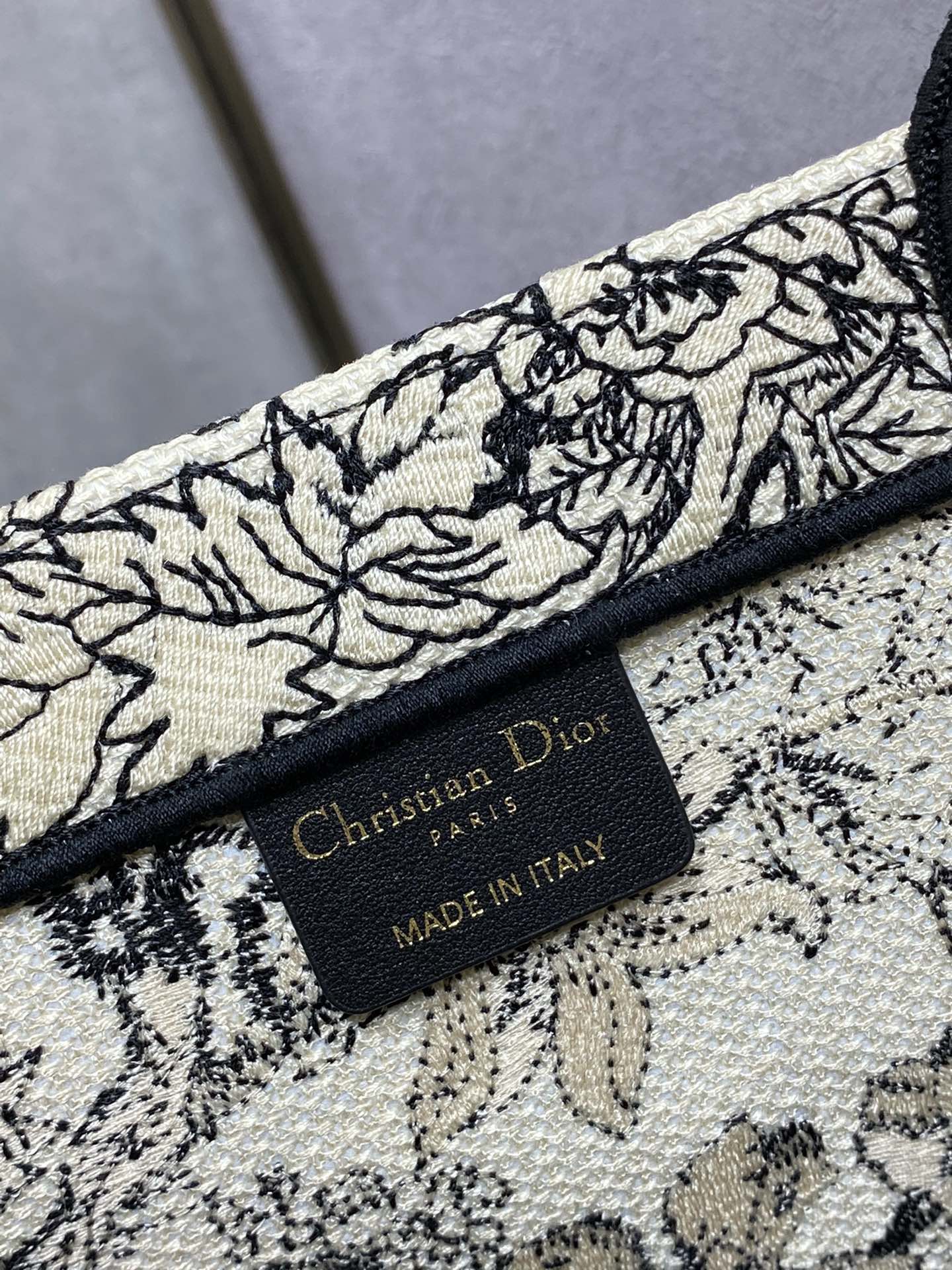 Dior Book Tote-大號41.5cm-蜻蜓系列