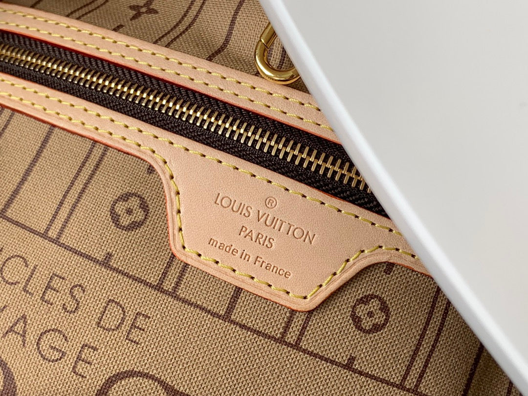 M40990 路L家-Neverfull 全新經典手袋 大號