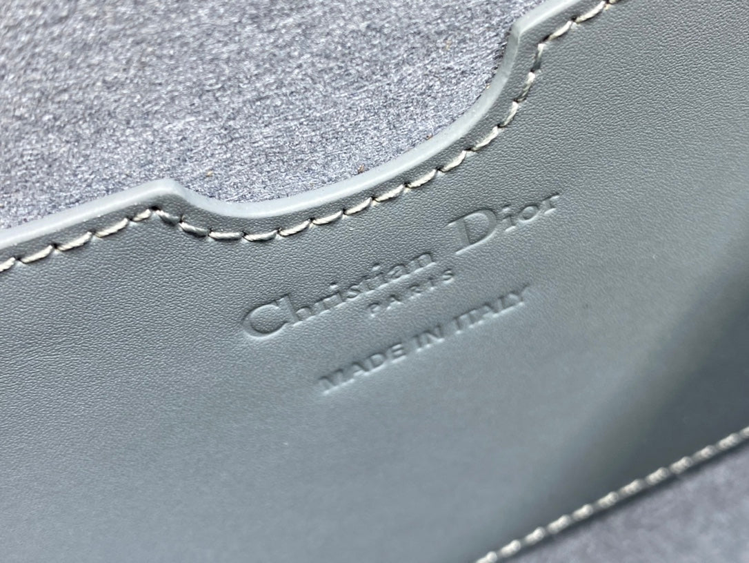 Dior Bobby-大號27cm-藍色牛皮