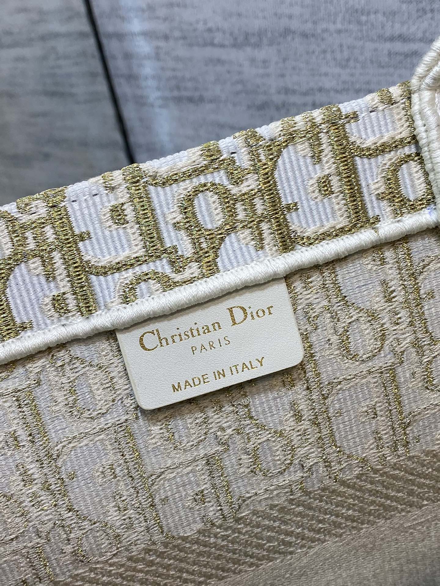 Dior Book Tote-小號36.5cm-金色老花 聖誕限定