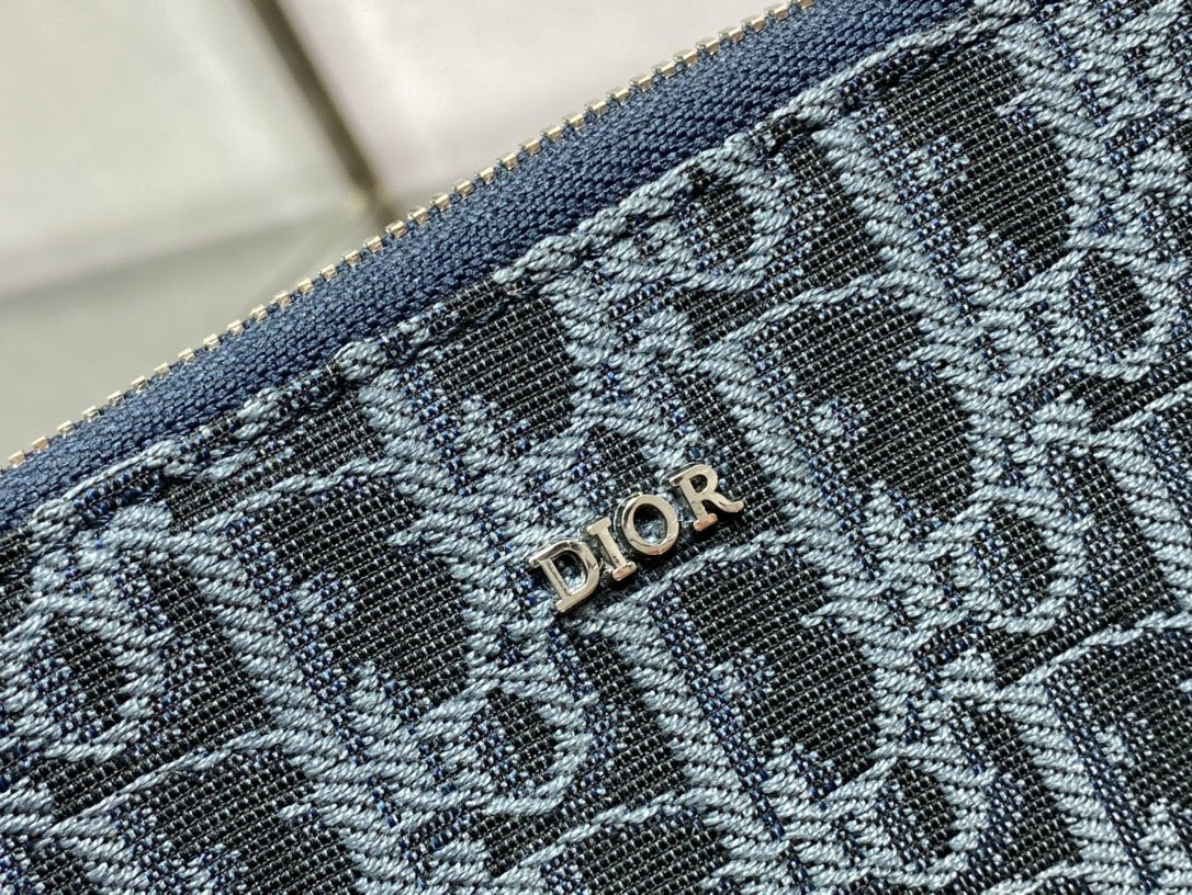Dior 經典相機包-17*5*12cm