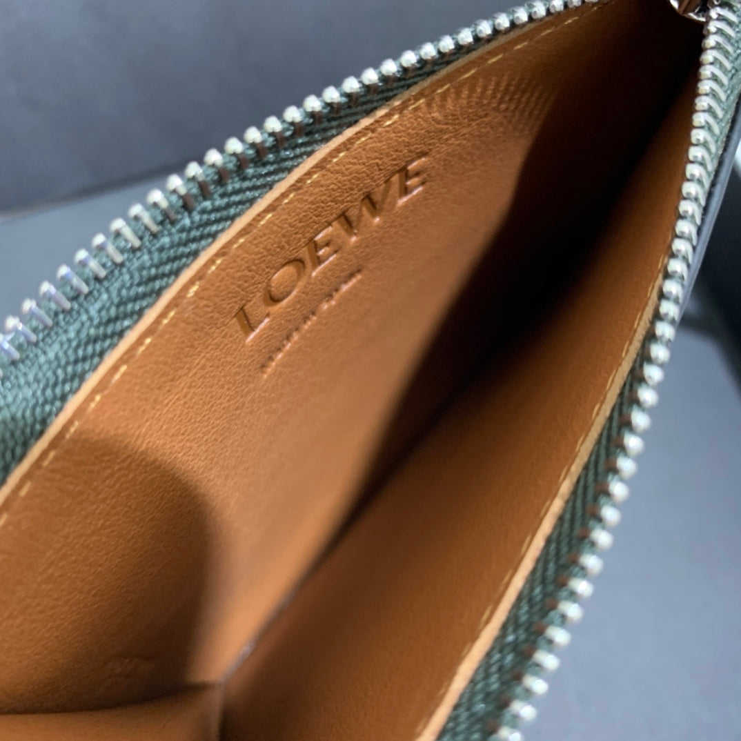Loewe 拉鍊西瓜卡包
