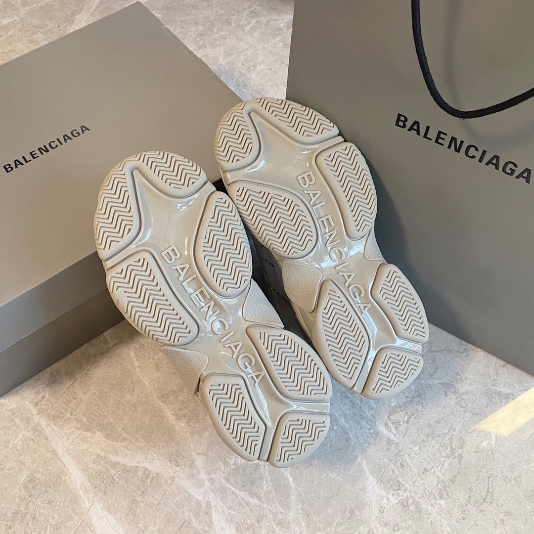 Balenciaga 巴黎世家-老爹鞋