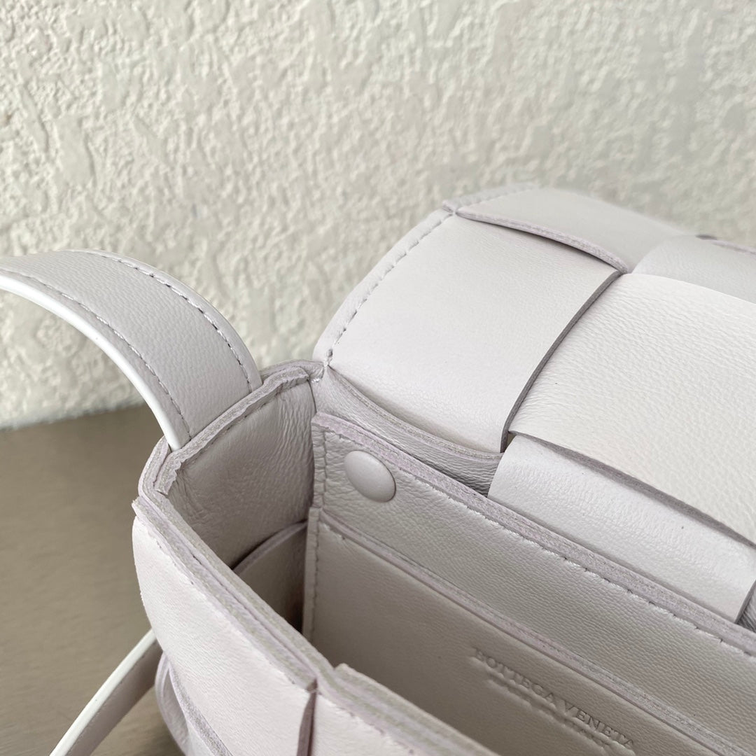 B編織-羊皮方格Mini cassette Bag 迷你編織包 12x8x4cm