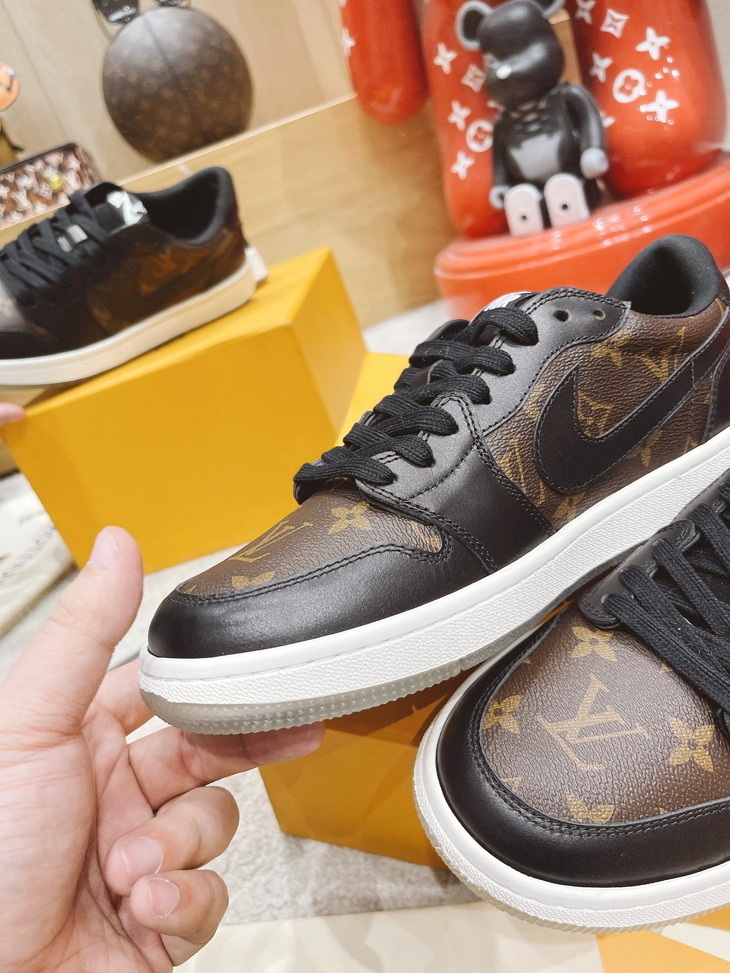 LV鞋-LV x NIKE聯名鞋