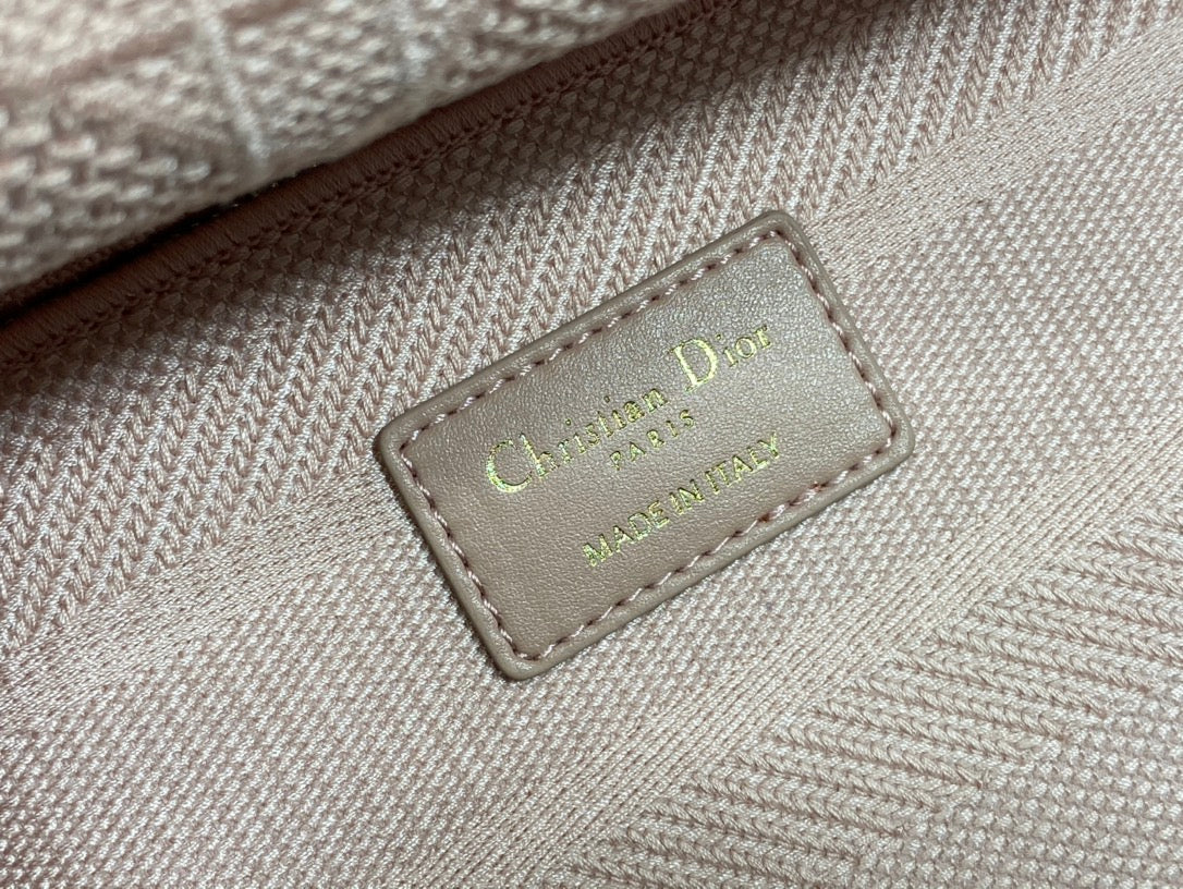Dior Lady D-Lite黛妃包-刺繡粉色-24cm