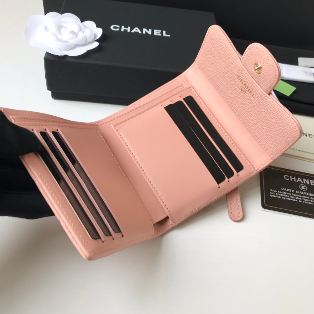 Chanel 三折短夾-粉色球紋皮金釦