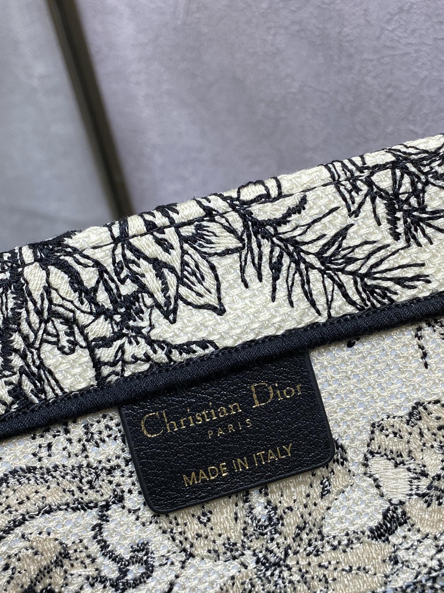 Dior Book Tote-小號36.5cm-  蜻蜓系列