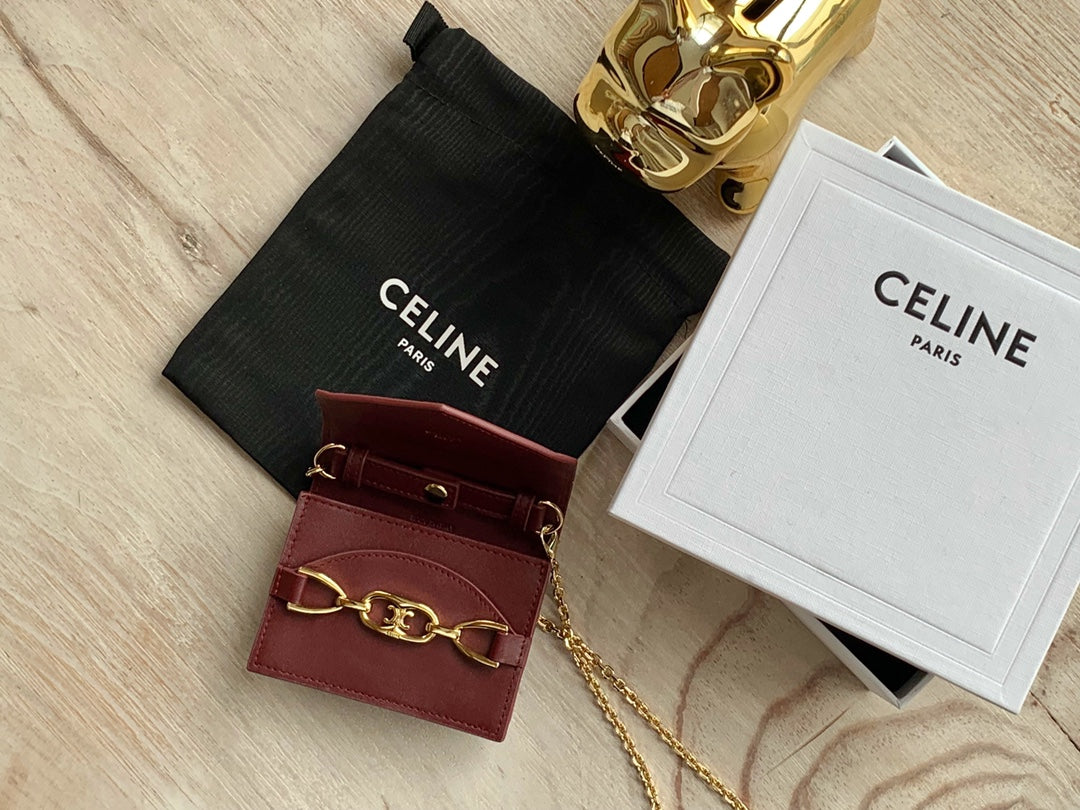 Celine 亮澤牛皮革鏈條卡包