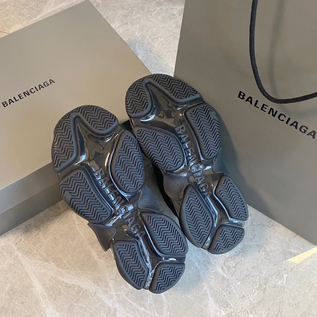Balenciaga 巴黎世家-Triple S 氣墊老爹鞋