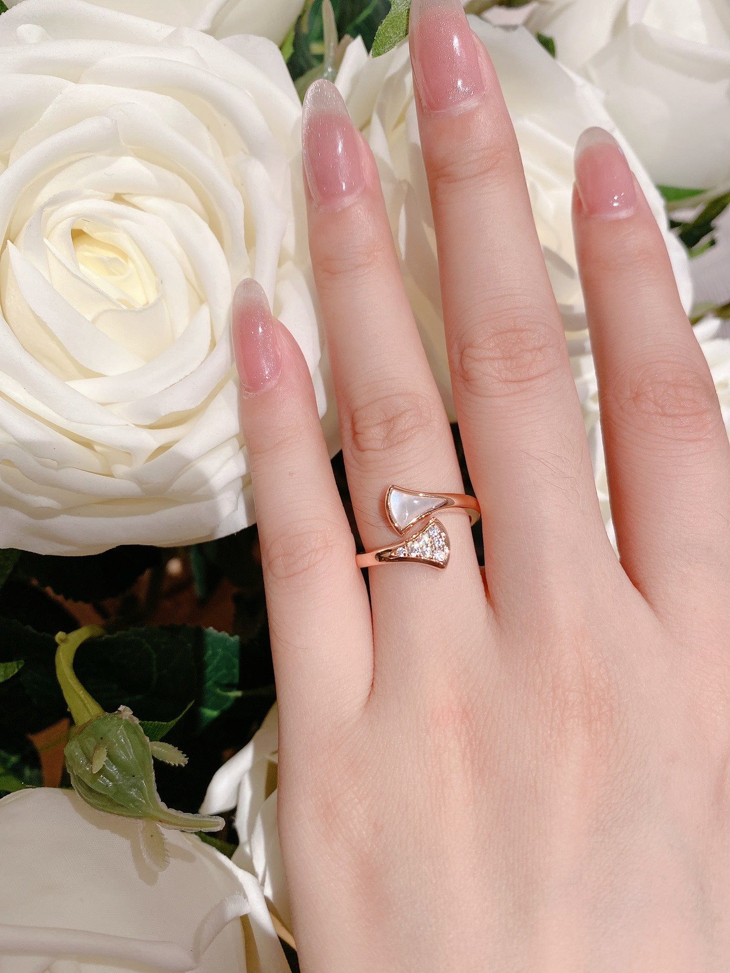 寶B格-戒指