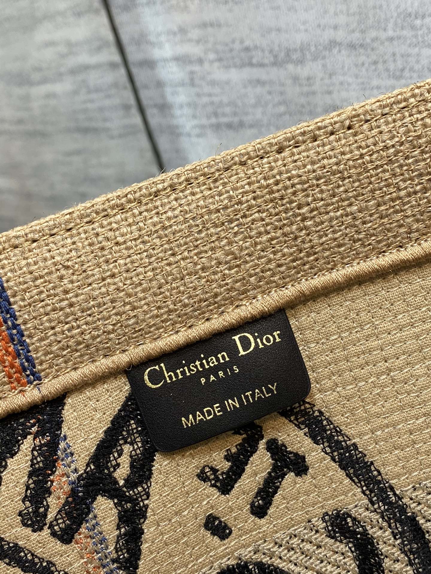 Dior Book Tote-中號36.5cm-  家族徽章系列