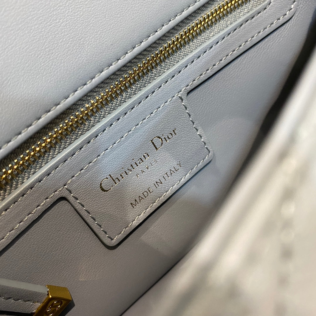 Dior Caro 小號20cm-馬卡龍藍