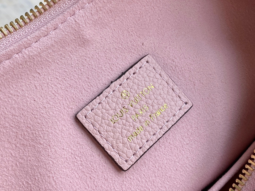 M45697 路L家-Marshmallow Hobo 手袋