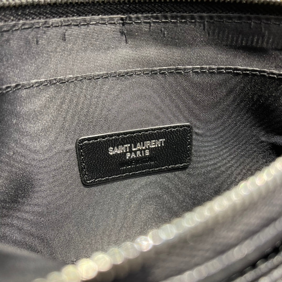 YSL 拉鍊手拿包 扁長夾 黑色銀扣