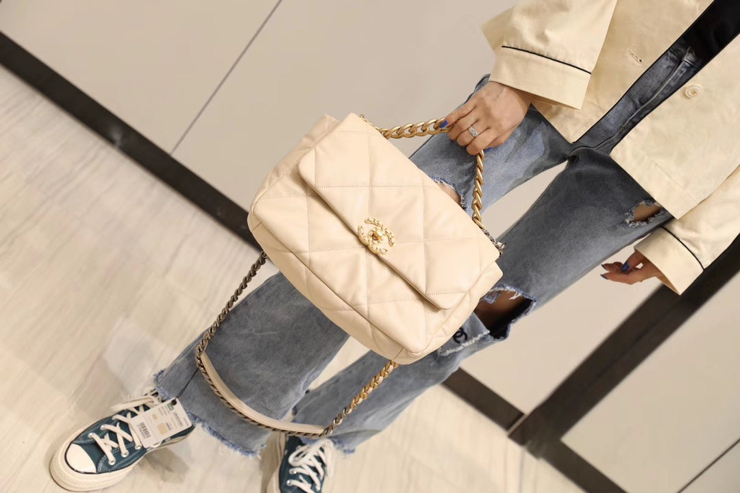 Chanel 19Bag-中號杏色